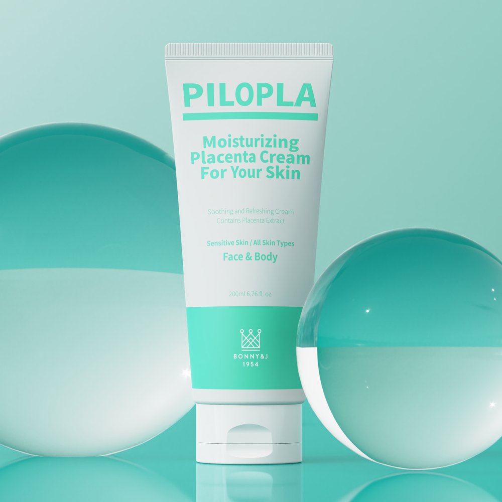 PILOPLA Зволожувальний плацентарний крем